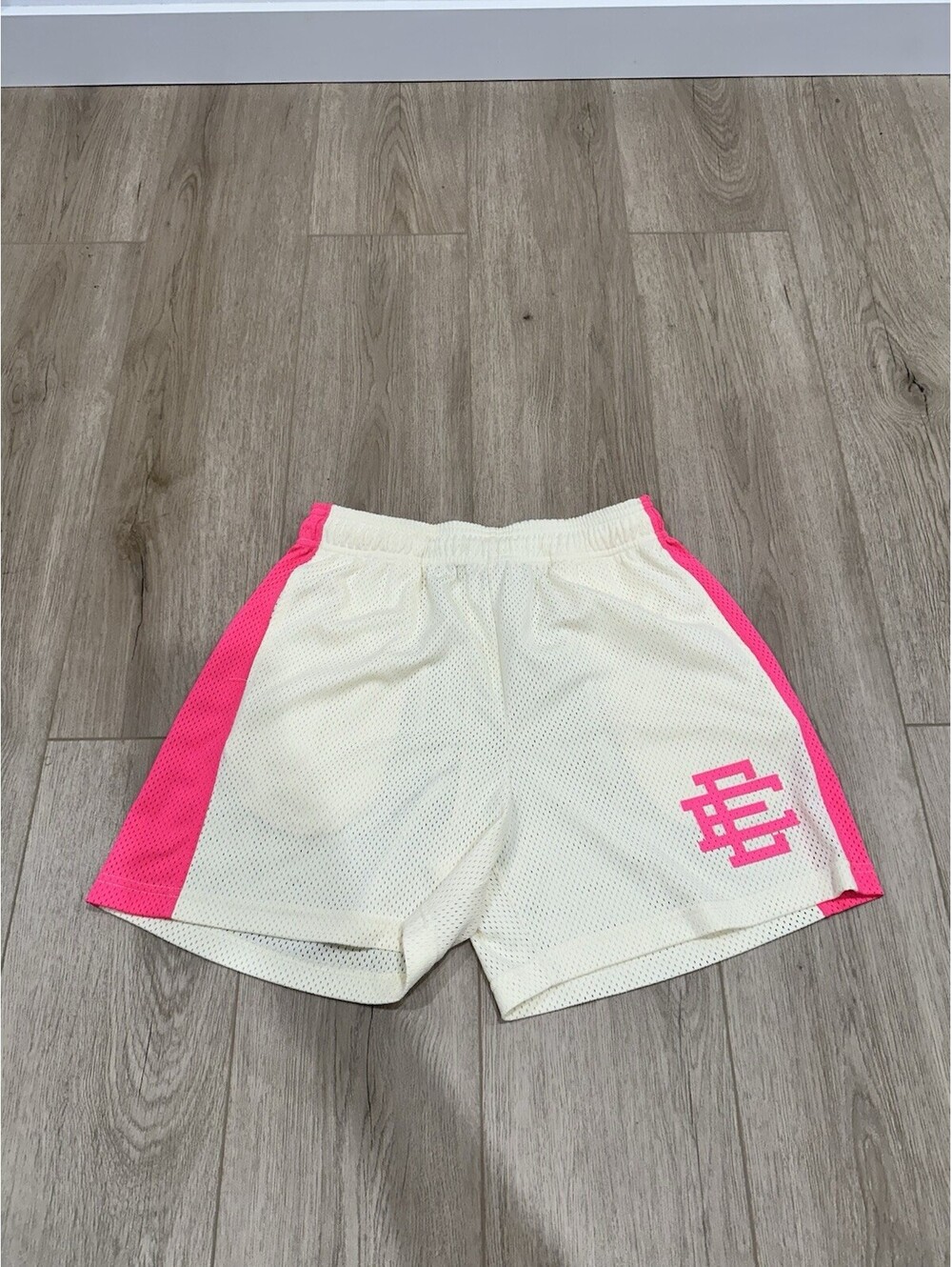 Eric Emanuel EE Basic Short Antique White Knockout Pink Size Large